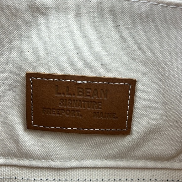 LL bean boat and tote rope handle bag - Picture 3 of 9